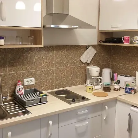 Enjoy Apartment *