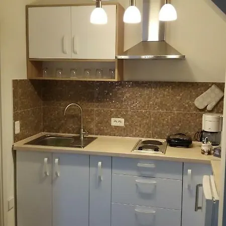 Enjoy Apartment *