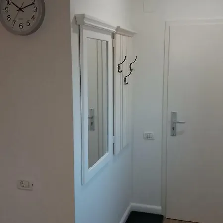Enjoy Apartment *